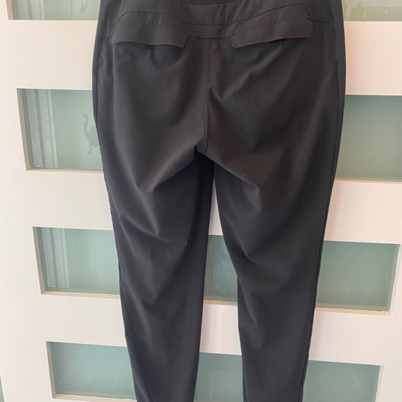 Athleta Soho Jogger - Black, sz 6 - Picture 2 of 14